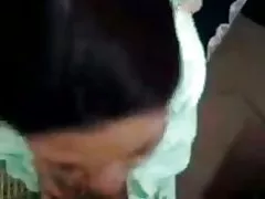 Rendi azijski tetka je sranje i jebe