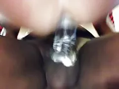 Zrela milf svršava kremastu na bbc