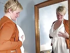 Napaljena holandski domaćica igrati se sa njom igračka