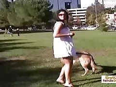 Indiji ljeta daje puta u glavu i dobije fuckced